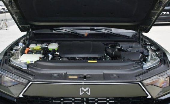 东风猛士M817正式上市，硬派SUV新选择