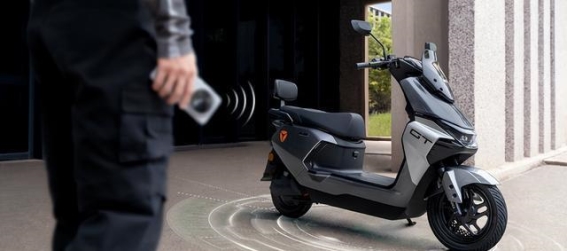 4000元级电摩大比拼：颜值、性能与续航三重奏