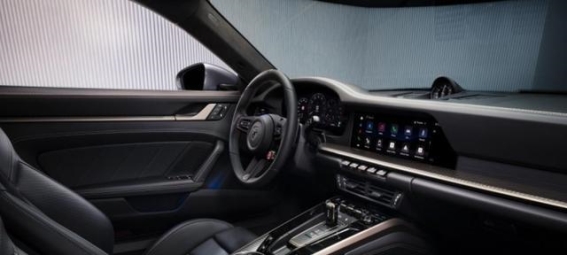 全新保时捷911 Turbo S登场慕尼黑 711马力混动性能再创新高