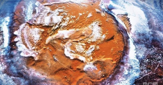 黄河冰封的壮丽画卷