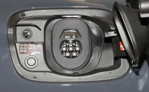 解析一汽奥迪Q6L e-tron，豪华纯电SUV的理想之选