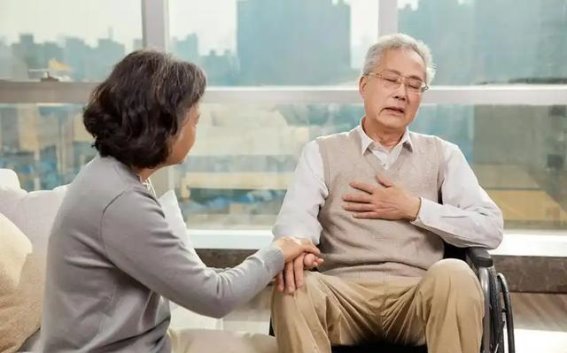 每天深蹲半小时，老年人远离三大健康困扰