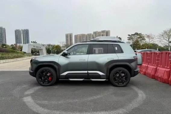 方程豹钛3：新一代家用SUV的强势崛起