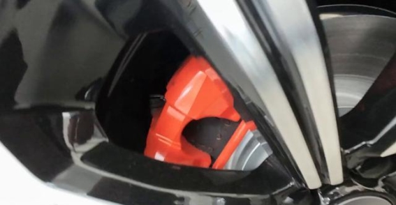 2025款蔚来ES6用料揭秘：超越同级竞争者的价值在哪里？