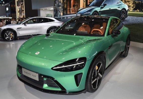 小米YU7 Max：高性能还是虚浮装饰？