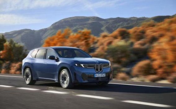 新世代宝马iX3能否在电动化赛道翻身