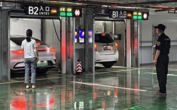 河南省人民医院智能停车场启用，1072个新车位助力就医便捷