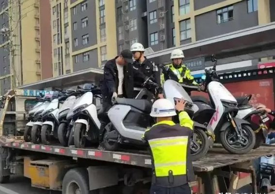 7月1日起电动车新规实施，车主出行需牢记的“三禁、二罚、一扣车”