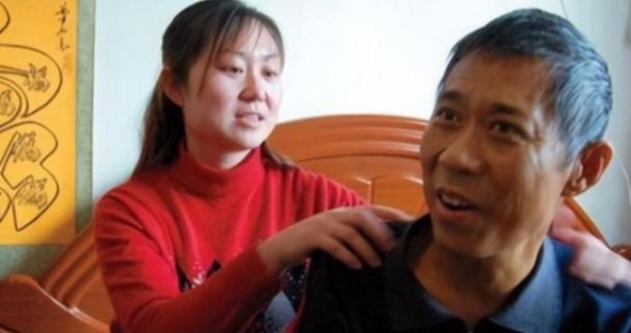 母亲永远无法原谅女婿一家，儿媳捐肝救公公，背后的亲情与牺牲