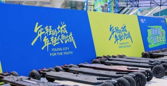 临港新片区：从荒滩到风尚，滴水湖度假区焕发新生