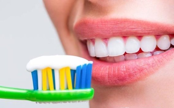 牙齿寿命的秘密，这些护齿技巧要牢记