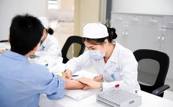 45岁后身体发出的警示信号与科学应对策略