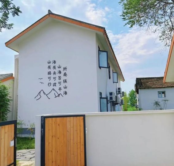 丹丘觅境：从废弃民房到国家级旅游民宿的华丽转变