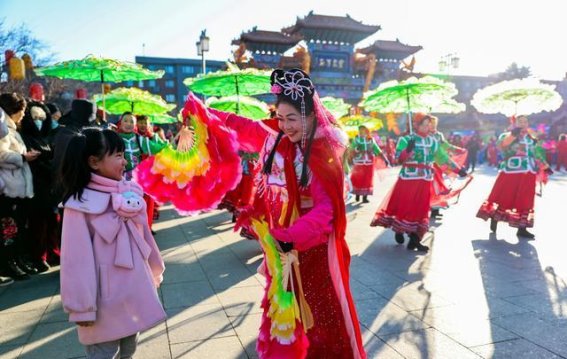 元宵节的传统文化盛宴：让民俗焕发新生