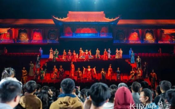 廊坊“红楼梦·戏剧幻城”：当文化遇见科技，游客“入戏入梦”