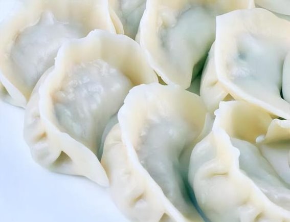 青州古城的水饺馆：美食与服务的失衡