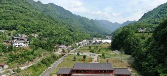 探秘西北唯一的苗族聚集区——青水镇