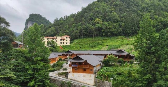 鹤峰：32公里样板带探索和美乡村全域旅游振兴新路