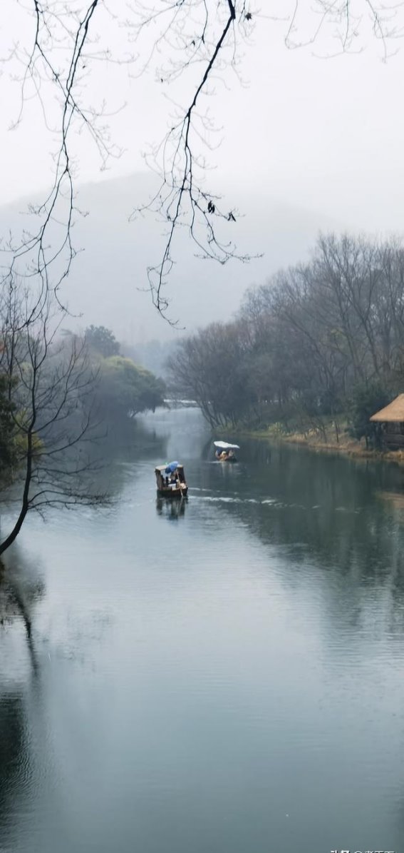 江南忆，最忆是杭州