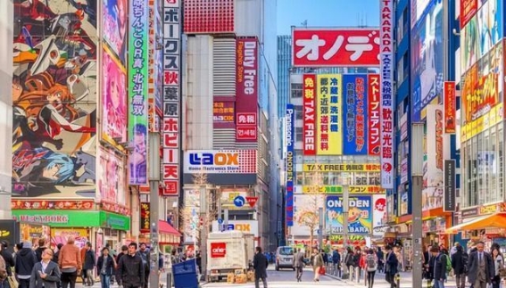 为什么日本人这么喜欢居酒屋？