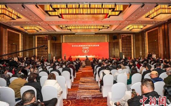 青少年儿童健康成长的关爱行动