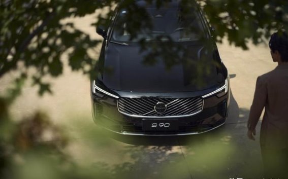 沃尔沃2025年上半年稳健增长，旗舰车型焕新升级引领豪华市场