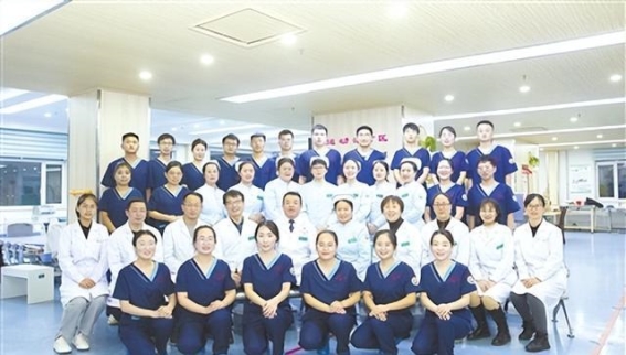 清新西餐厅，邂逅重庆美食与浪漫